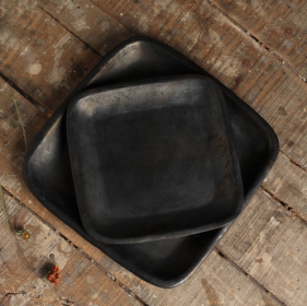 Union Rustic Lekisa Stone Platter  Longpi Pottery Square Plate - Small (Color: Black)